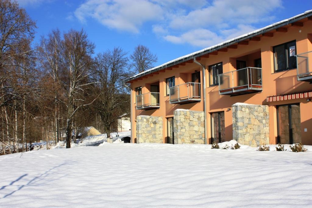 Apartman Lipanek Lipno nad Vltavou Ngoại thất bức ảnh