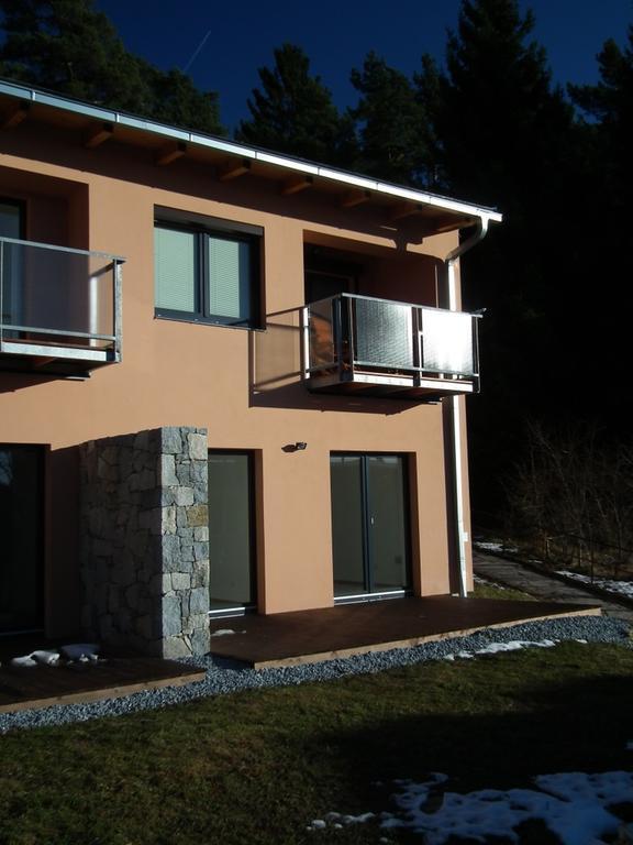Apartman Lipanek Lipno nad Vltavou Ngoại thất bức ảnh
